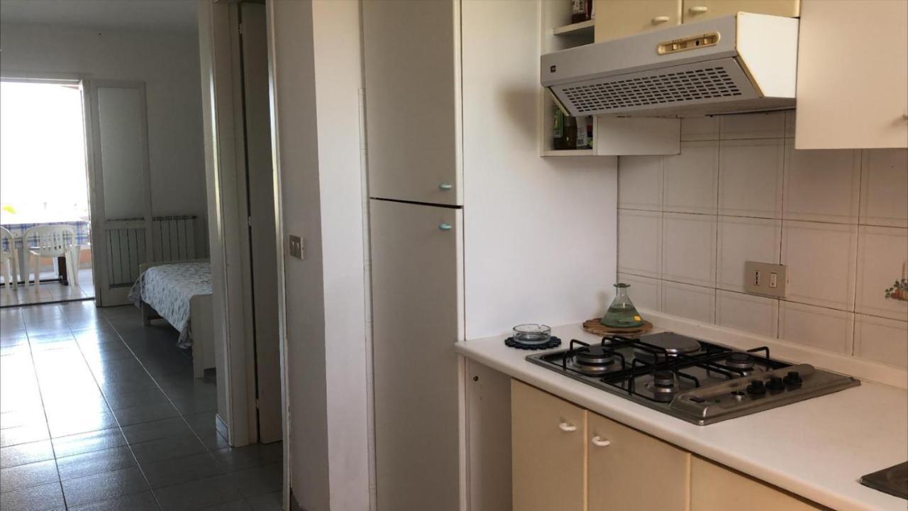 Trilocale "Alicudi" In Portorosa Vila Furnari Exterior foto